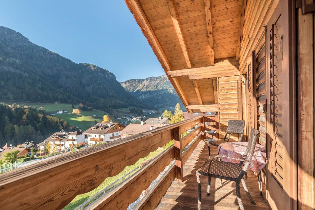 Villa Soldanella Ortisei Bagian luar foto